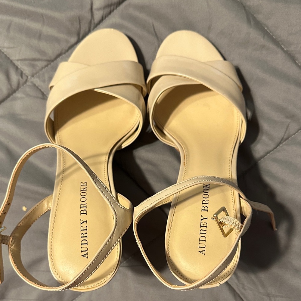 Audrey Brooke Beige Strappy Sandals